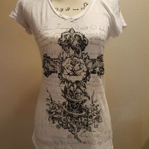 Velvet Stone white Vneck short sleeve shirt